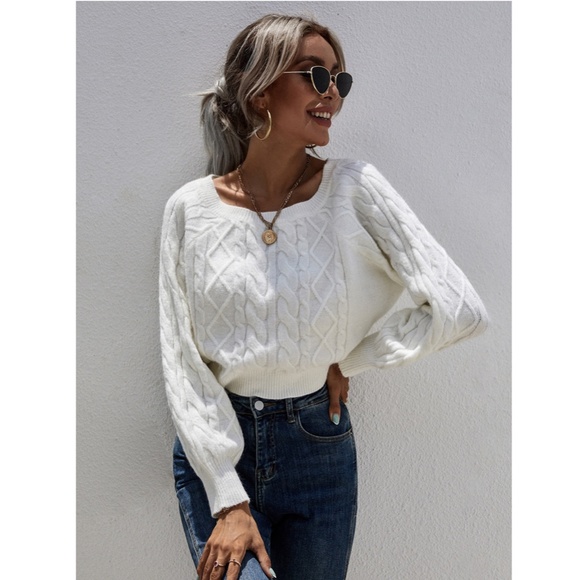 Scoop Neck White Cable Knit Crop Sweater - Picture 5 of 7